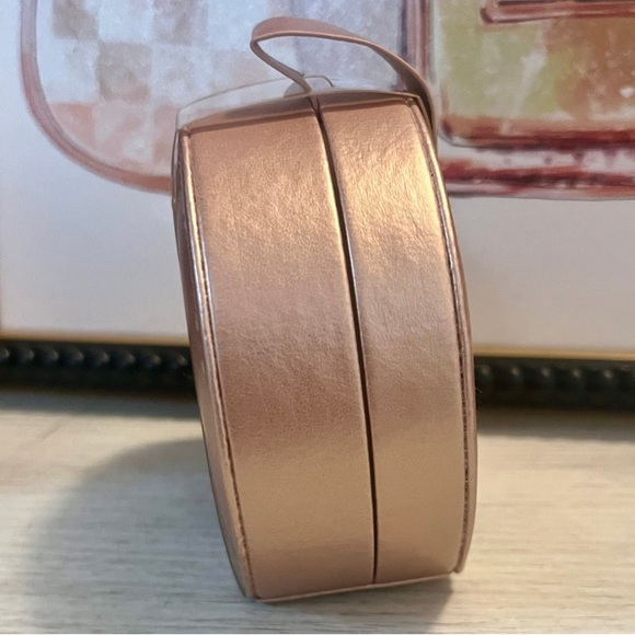 Rose Gold Travel Jewelry Organizer - Picture 3 of 3